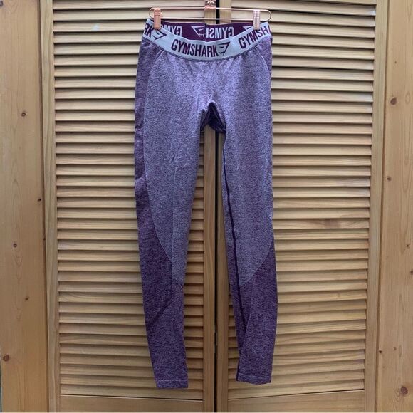 Gymshark Burgundy Leggings Size Medium - Picture 1 of 5